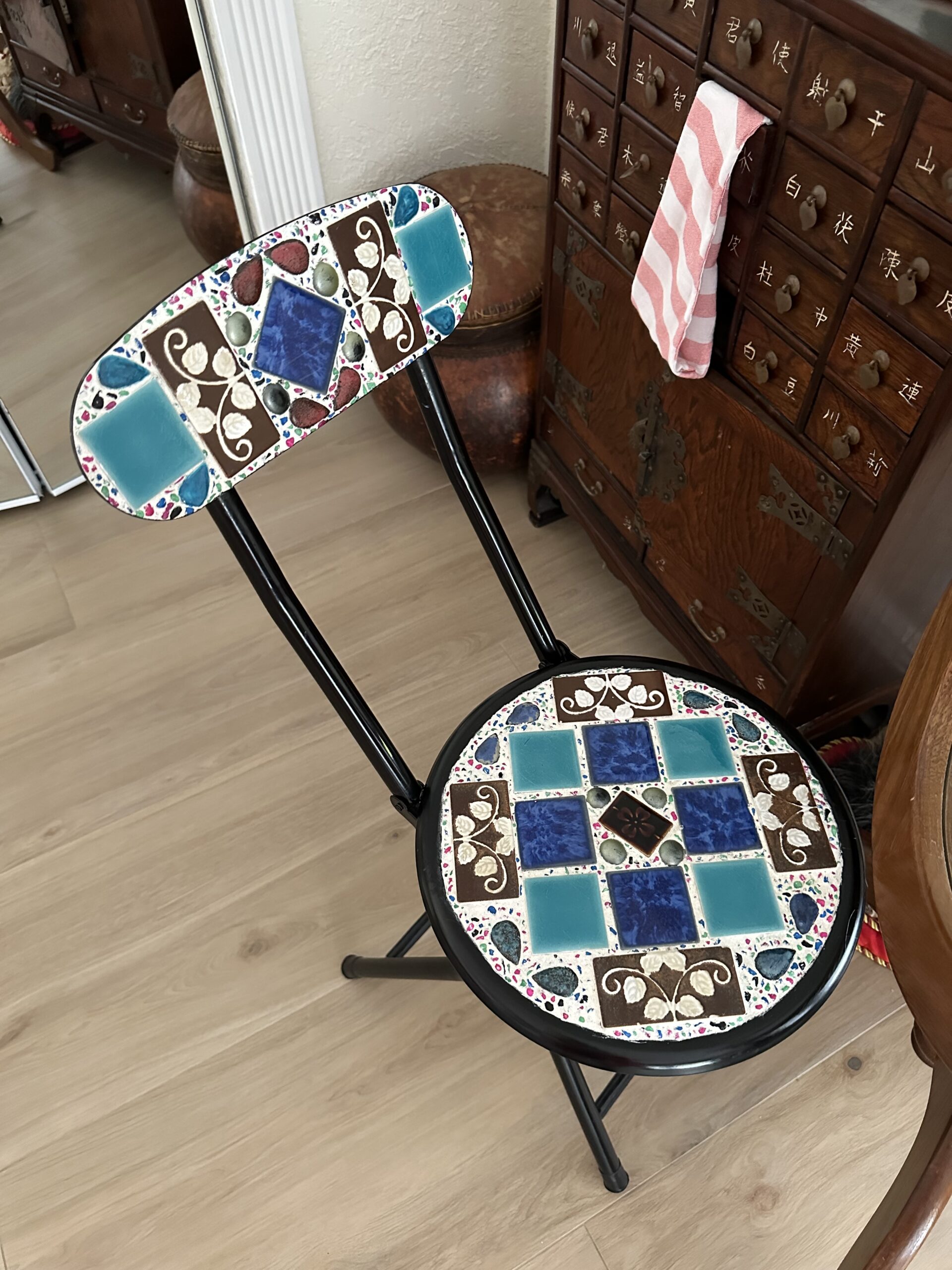 Mosaic Chair 1